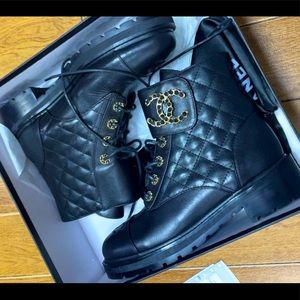 Chanel shiny quilted laceup booties